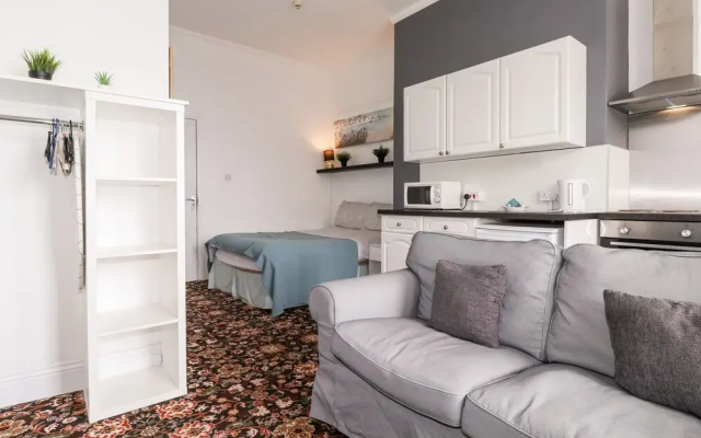 3 Beach View @ Beaconsfield House