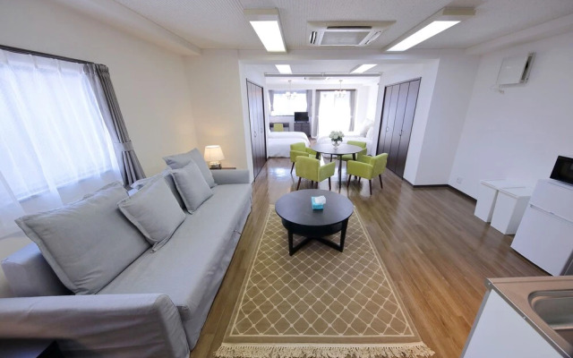 Osaka Namba Rakuraku Hotel