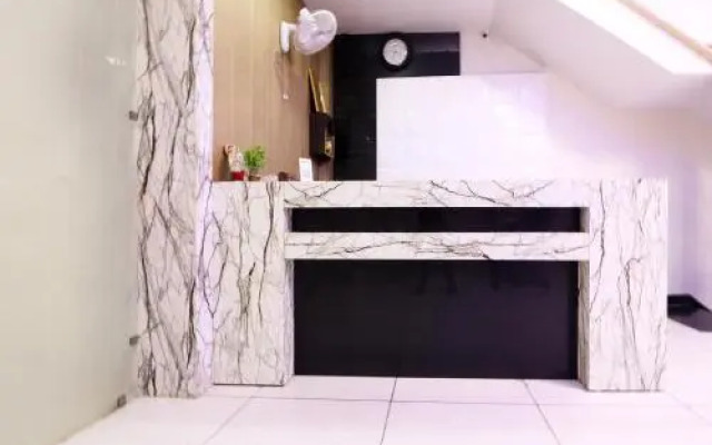 Hotel Delight by OYO Rooms