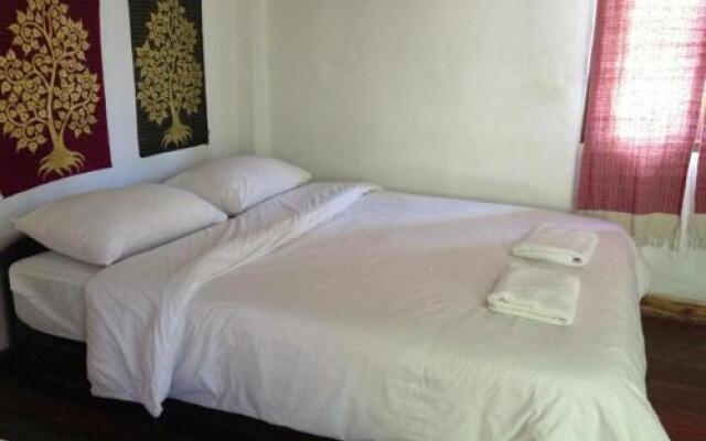 Pha Noi Guesthouse