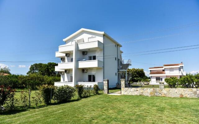 Sunrise house apartments