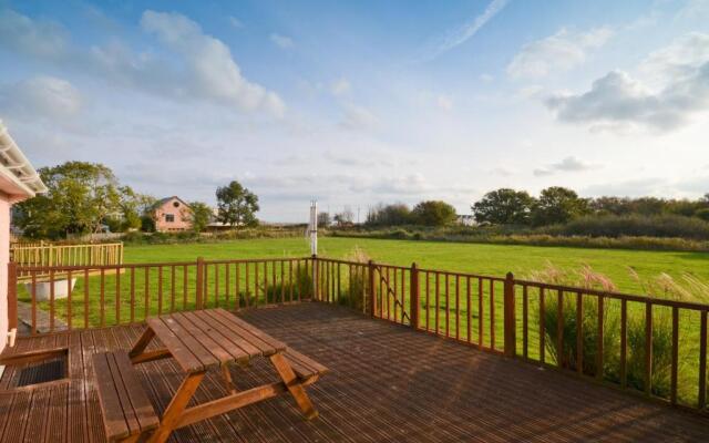 18 Tollgate Cottages