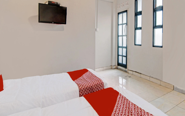 Hotel O Penginapan Noer Syariah – Guest Rooms – Pangkalan Kerinci