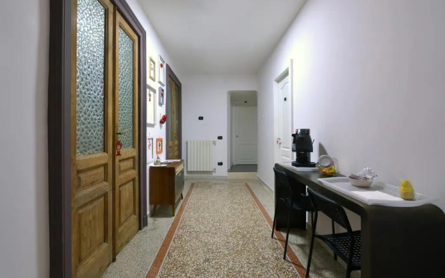 Home & Suites Angioino