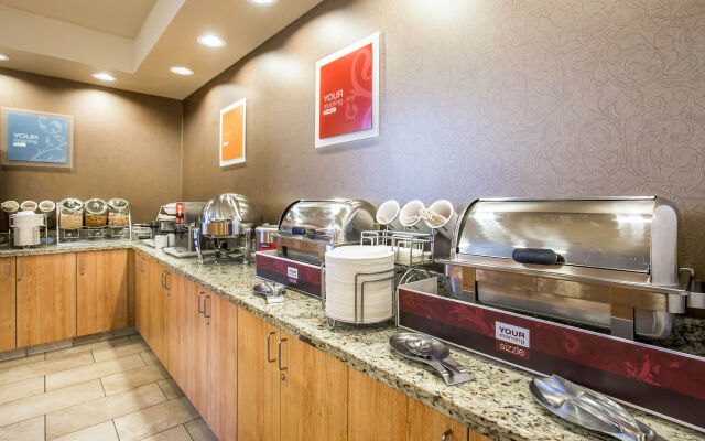 Comfort Suites Helena Airport