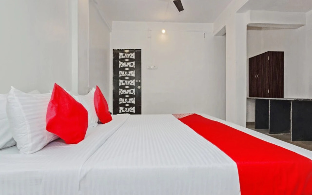OYO 24435 Shubham Lodging And Boarding