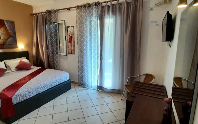 Stunning Property Sea Front in Lefkada