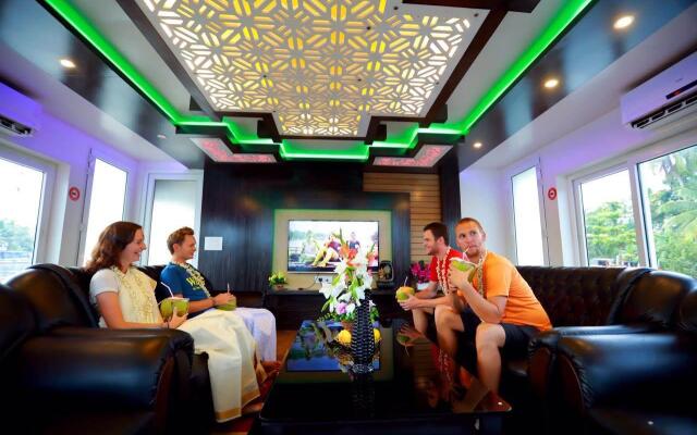 Kerala Luxury Houseboat