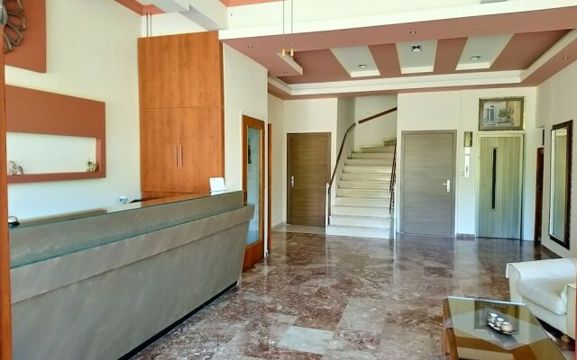 Astron Hotel