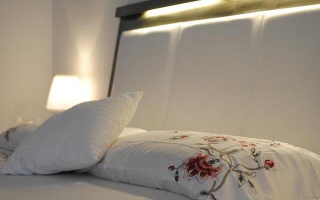 Elizabeth Apartaments