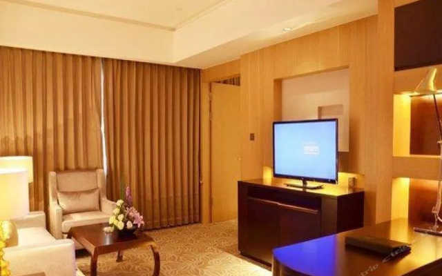 Ningbo East Harbour Hotel