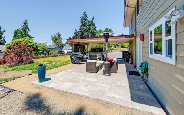 2 Mi to Saltwater State Park: Home in Des Moines