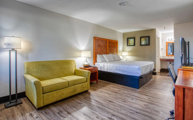 The Hotel Serene Glendale Peoria, Surestay Collection by BW