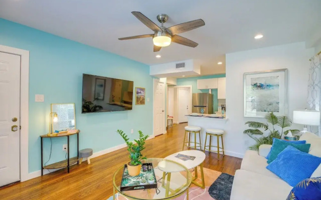 Central Houston Apartment w/ Furnished Patio!