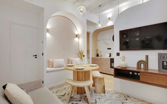 Charming Apartment - 1br/4p - AC - Marais