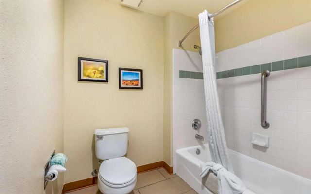 Comfort Inn & Suites Lancaster Antelope Valley