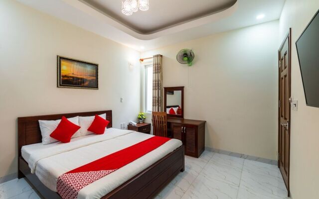 Oyo 222 Queen Hotel