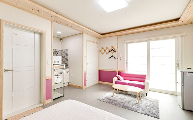 Gyeongju Withyou Pension