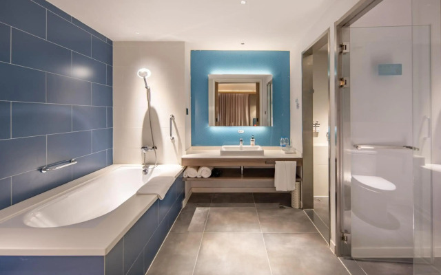 Holiday Inn Express Shanghai Jiading New City by IHG