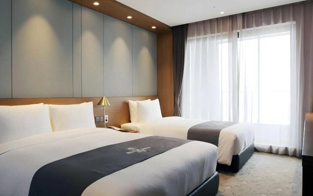 Western Grace Hotel