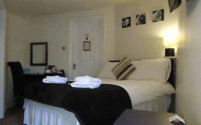 The Silverton Inn - B&B