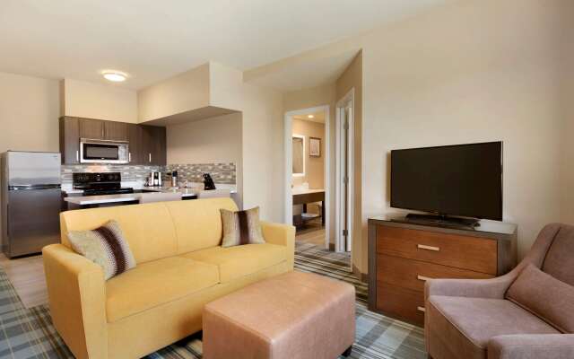 Fairfield Inn & Suites by Marriott Airdrie