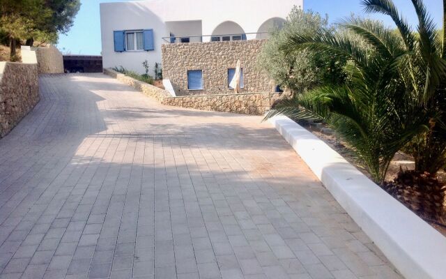 Villa With 5 Bedrooms in Porto Heli, With Wonderful sea View, Private