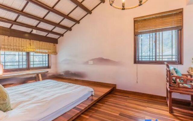 Zhangshe Courtyard Hotel