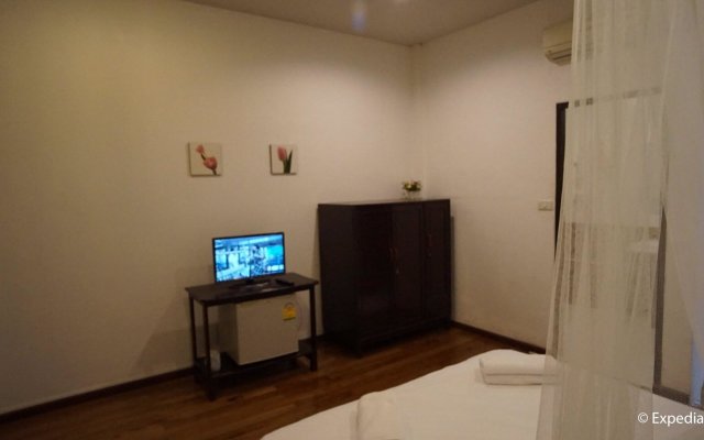 Nawaporn Place Guesthouse