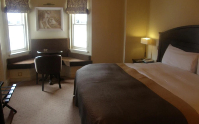 Baileys Hotel Cashel