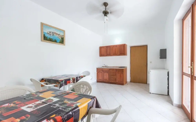 Remarkable 2-bedroom Apartment in Dubrovnik