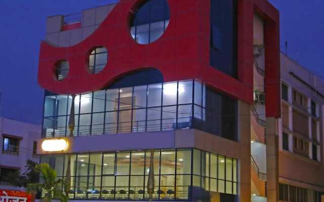 Hotel Sai Pratik, Newly Built up, Complimentary Shuttle To The Temple