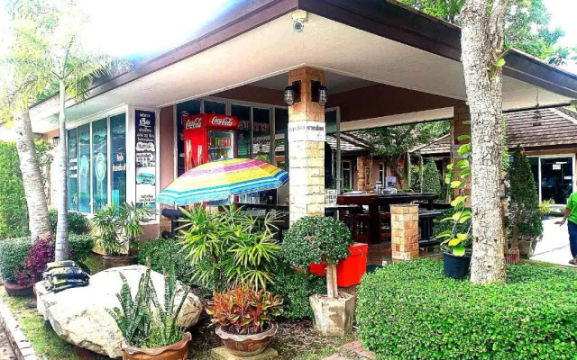 Capital O 75415 Nanthachart Riverview Resort