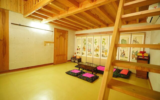 Kim Myongok's Hanok Stay