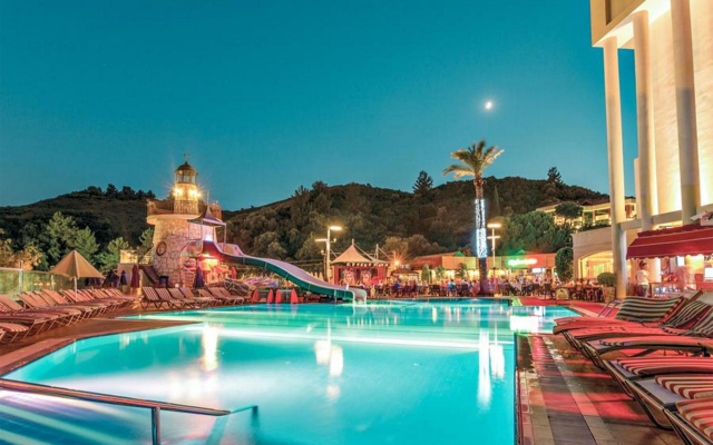 Grand Cettia Hotel