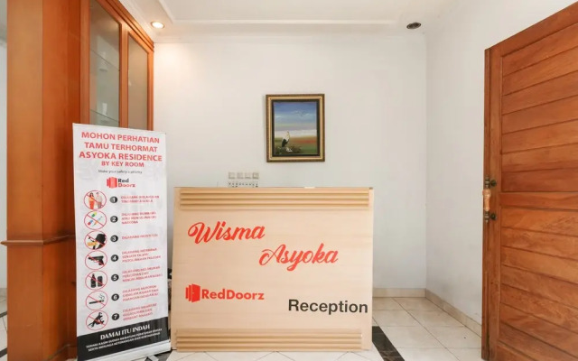 RedDoorz near Trans Studio Mall Cibubur