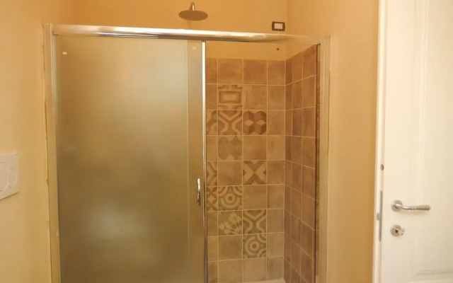 White Lilac romantic B&B adults only