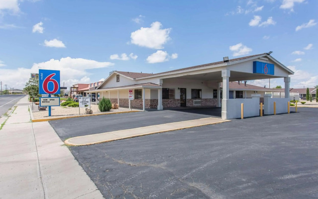 Motel 6 Lordsburg, NM