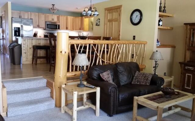 Minocqua Lake Unit B7 3 Bedroom Condo