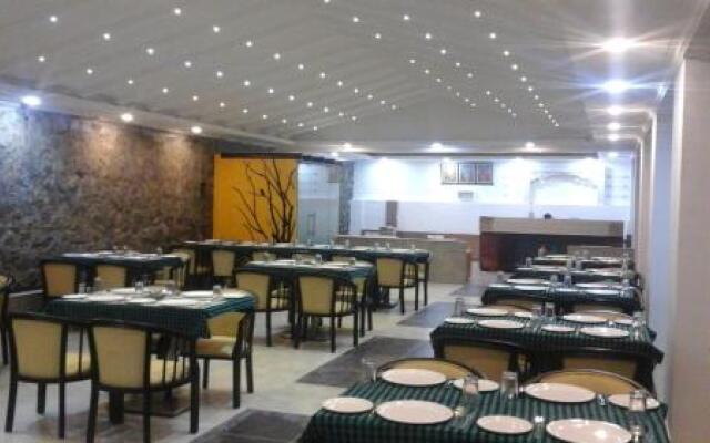 The Unico Resorts