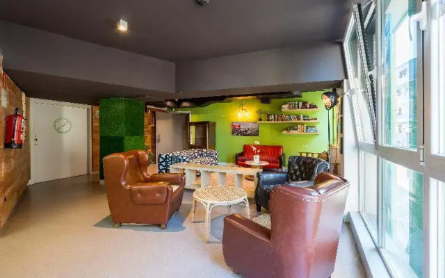 Ganbara Hostel