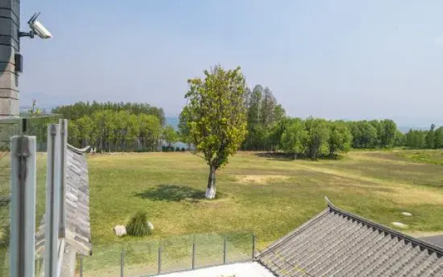 Guanlan Seaview yard Inn(Longkan Wharf Branch)