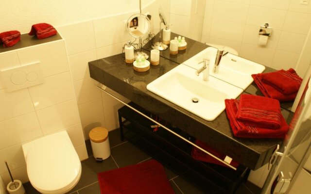 Hotel Enjoy