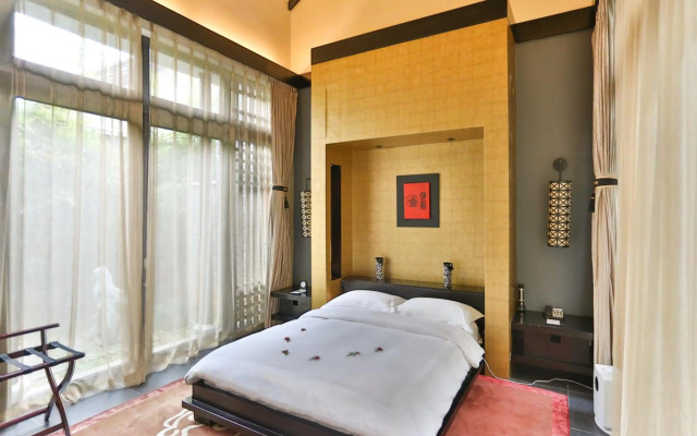 Banyan Tree Lijiang
