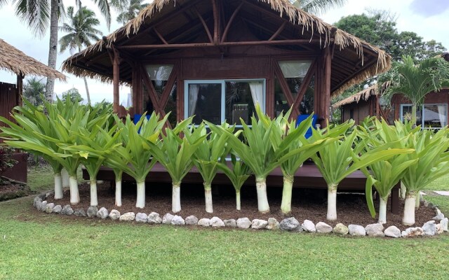 Magic Reef Bungalows