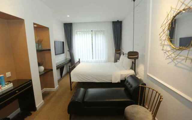 Vy House Hotel