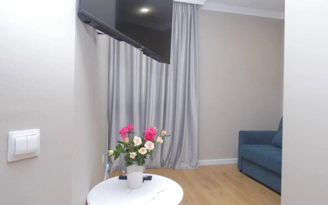 Апартаменты на проспекте Курортный 84