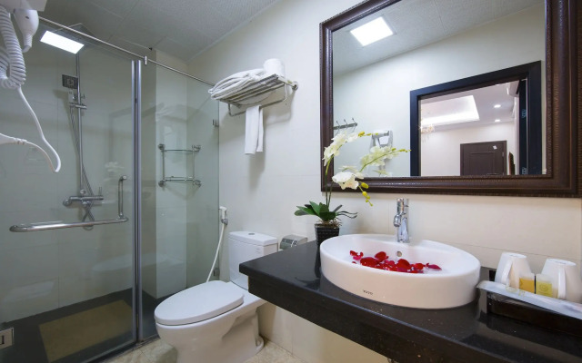 Le Beryl Hanoi Hotel