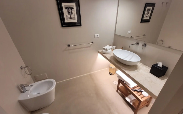 Domus 21 Luxury Suites