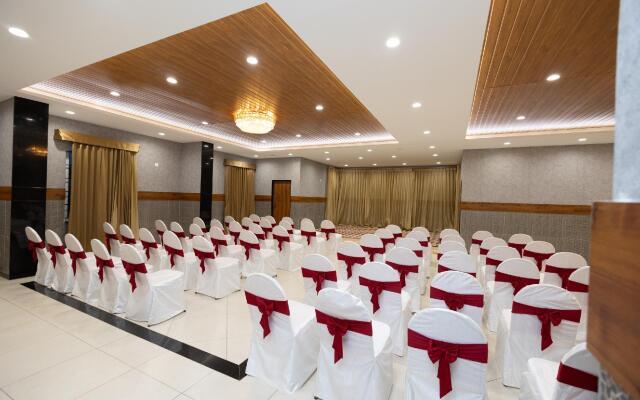 Poornima Regency